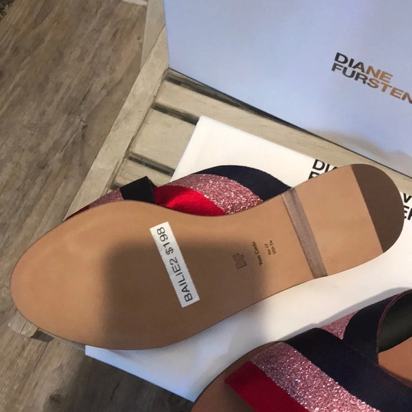 Diane Von Furstenberg Red Sandals - Picture 6 of 6